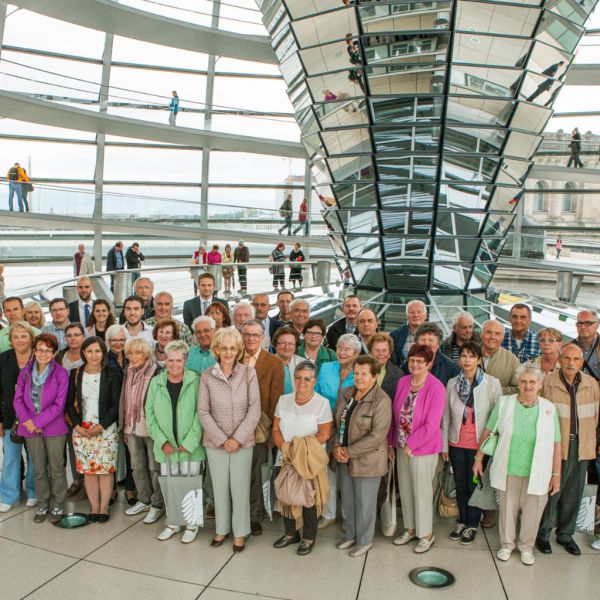 Besuchergruppe aus Nürnberg im Bundestag